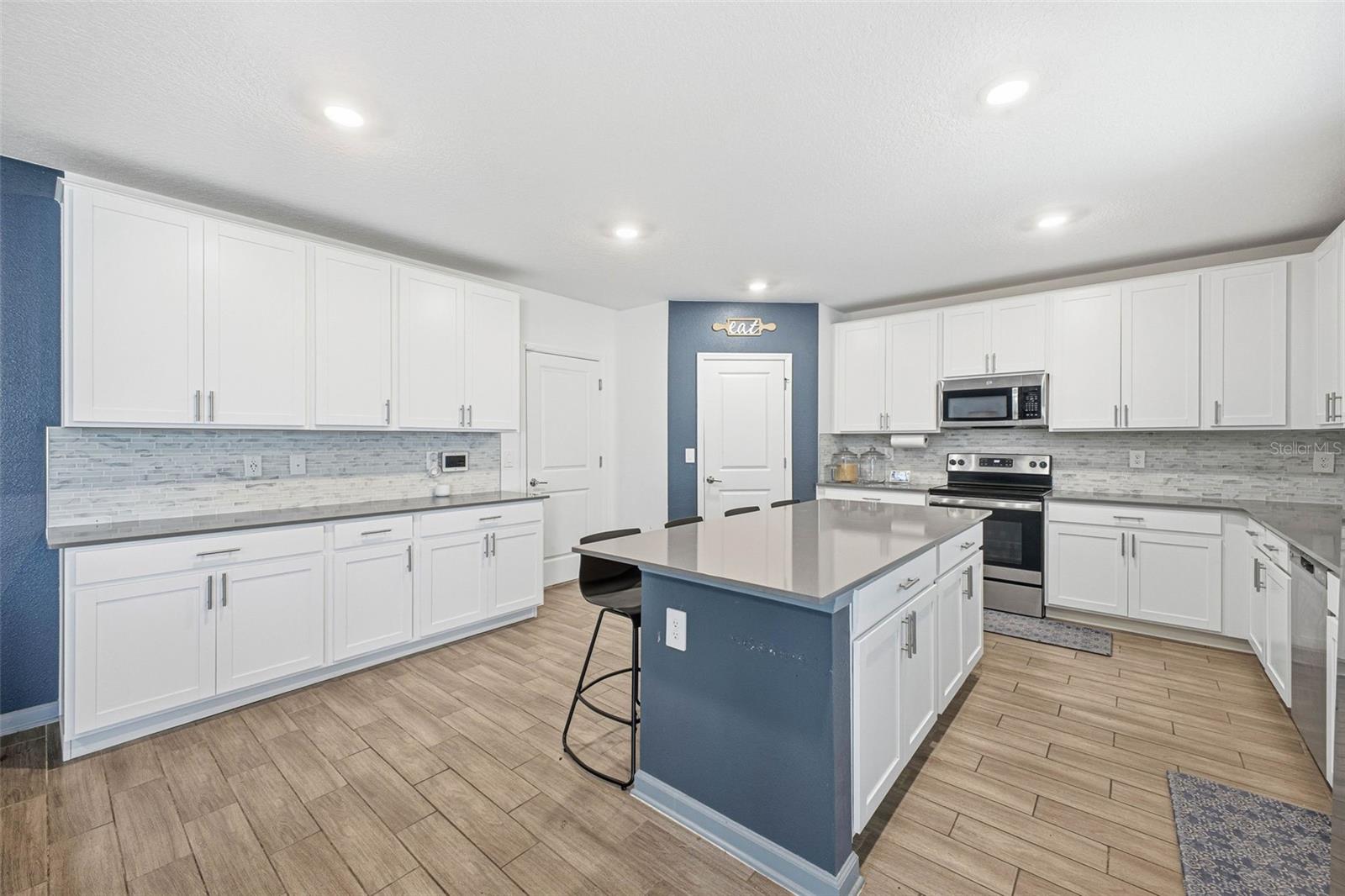 Image 13 of 45 For 800 Hitch Loop