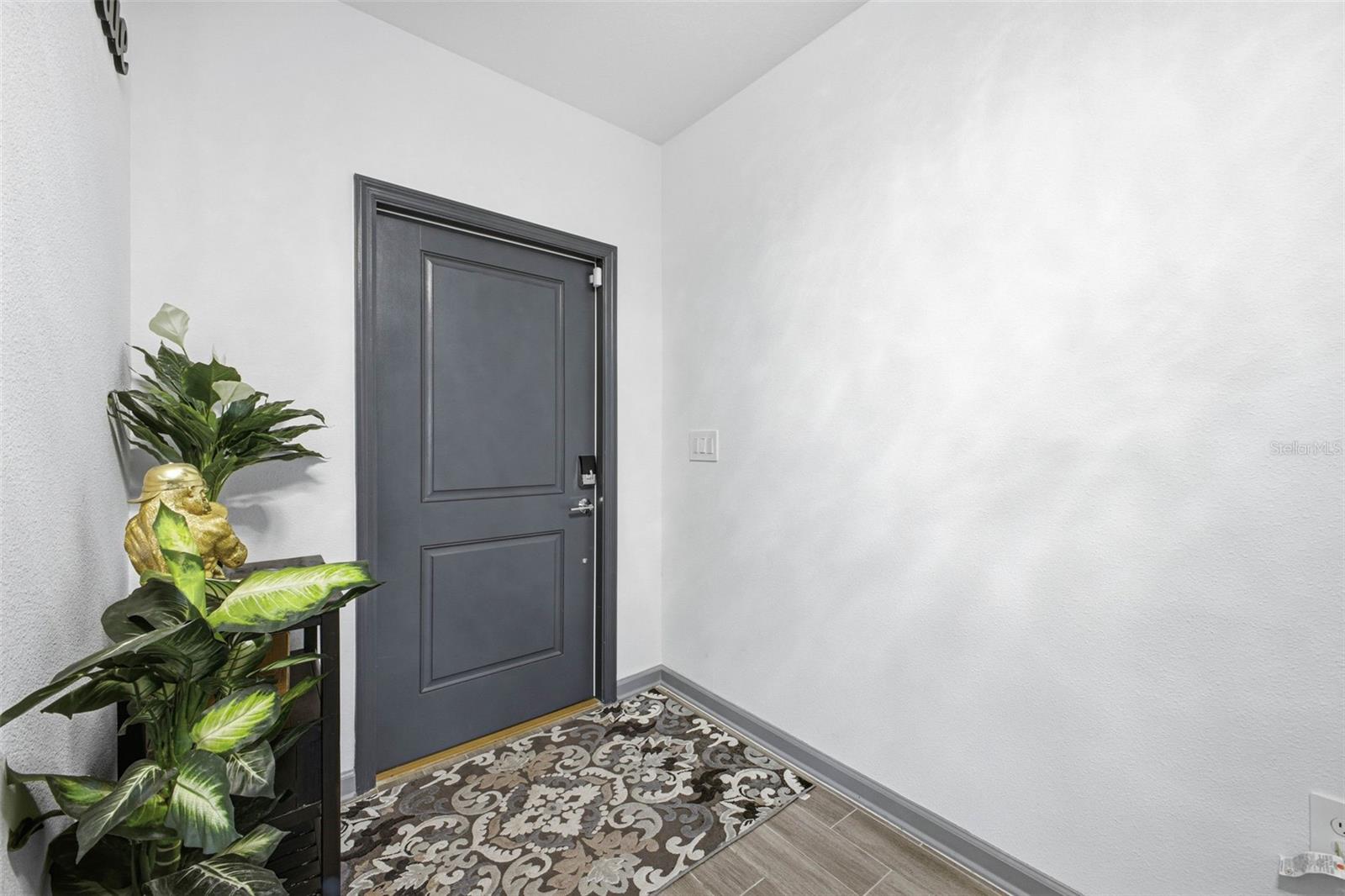 Image 15 of 45 For 800 Hitch Loop