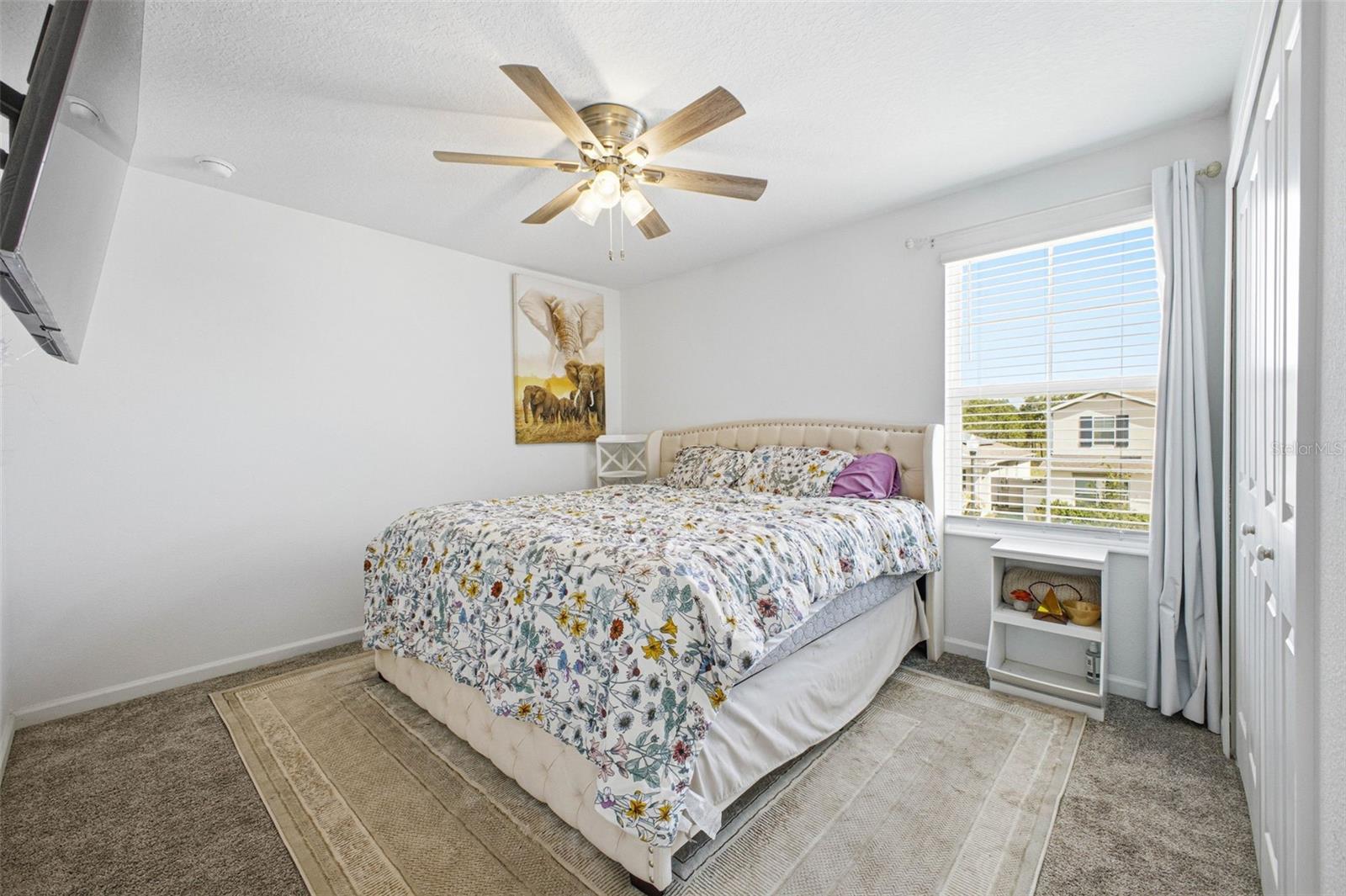 Image 21 of 45 For 800 Hitch Loop