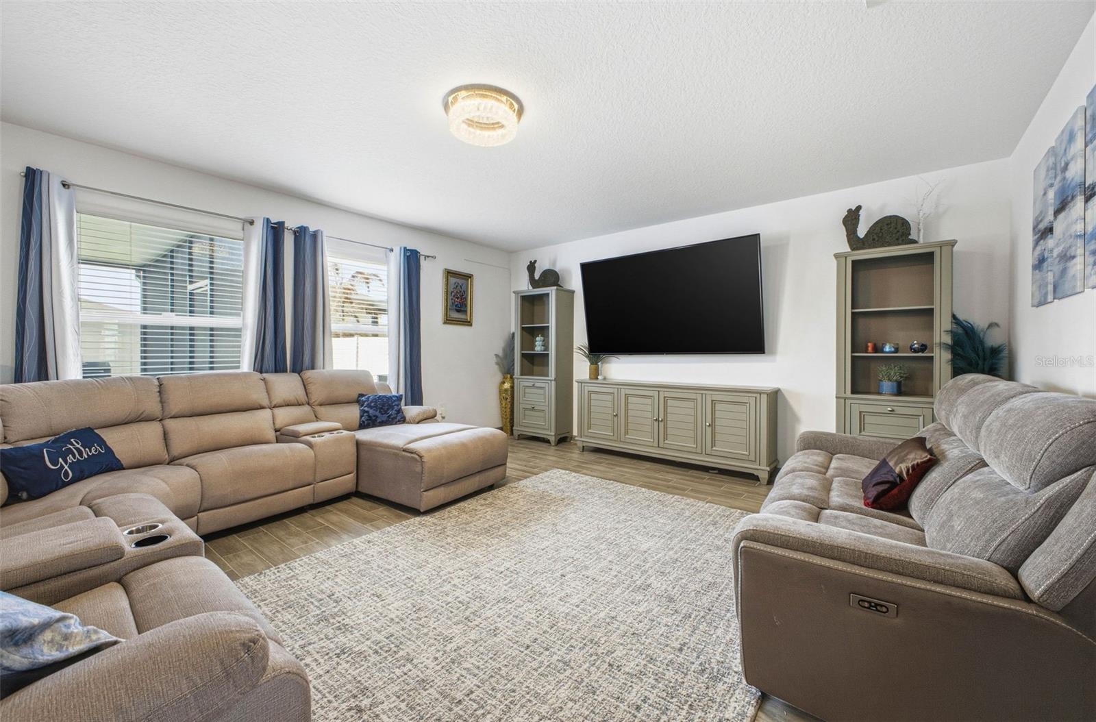 Image 6 of 45 For 800 Hitch Loop