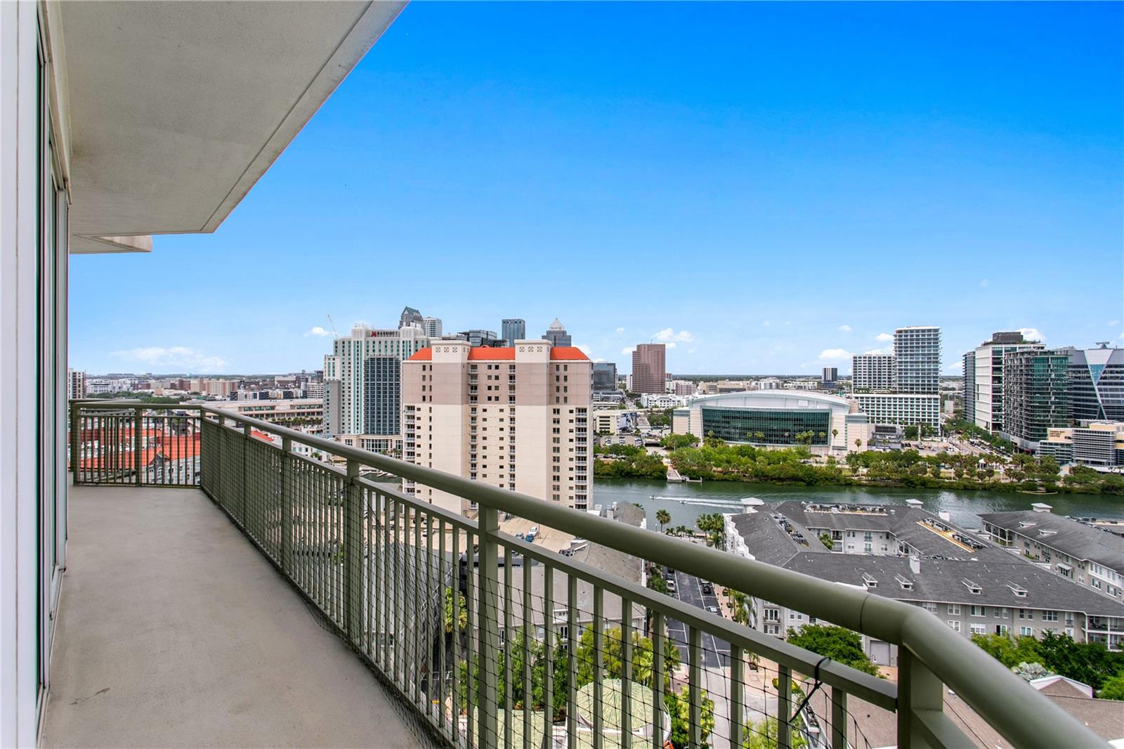 Image 11 of 86 For 450 Knights Run Avenue 1901