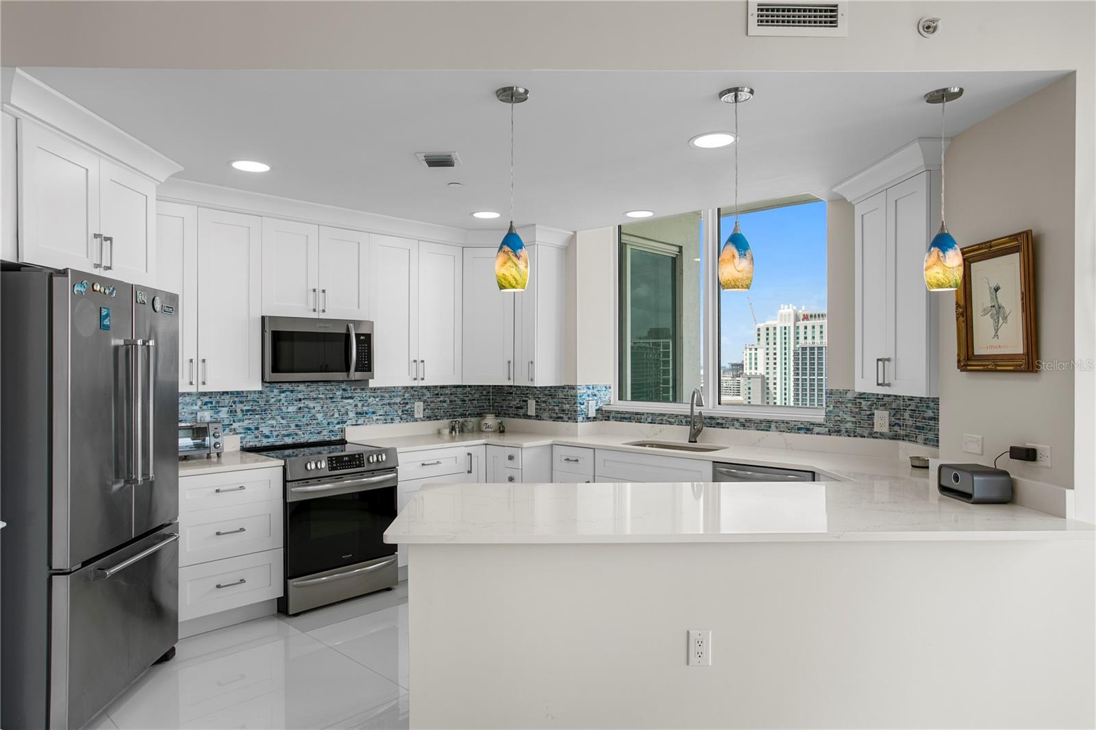 Image 24 of 86 For 450 Knights Run Avenue 1901