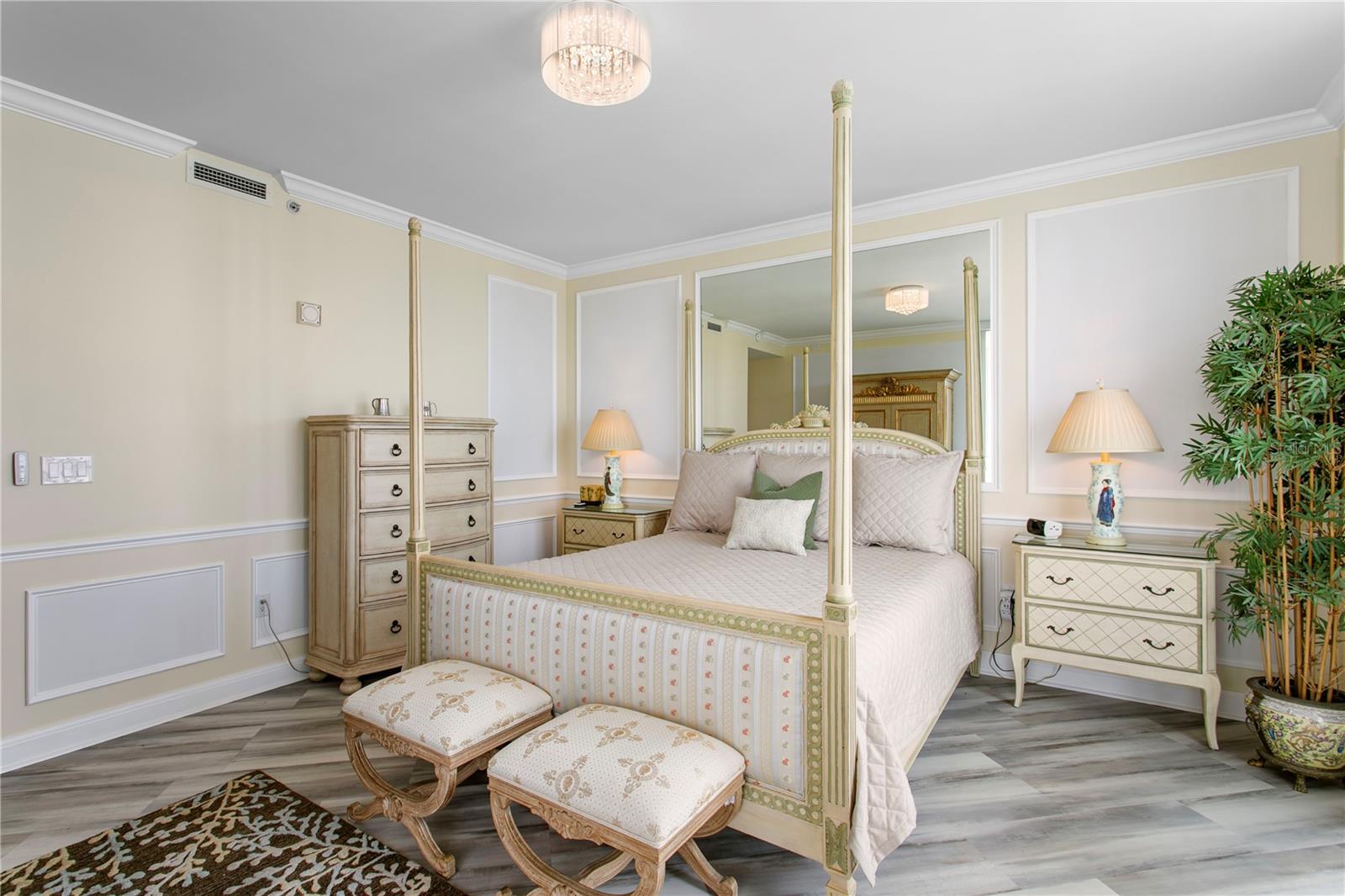 Image 33 of 86 For 450 Knights Run Avenue 1901