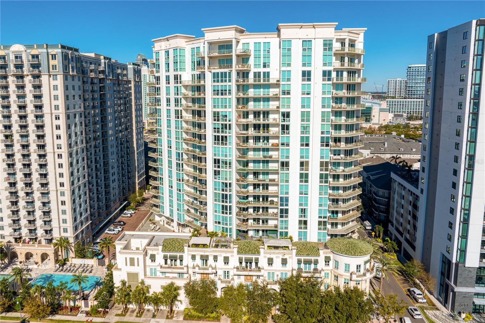 Image 73 of 86 For 450 Knights Run Avenue 1901