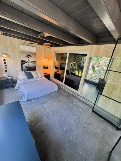 Listing photo id 25 for 541 Spanish Drive N