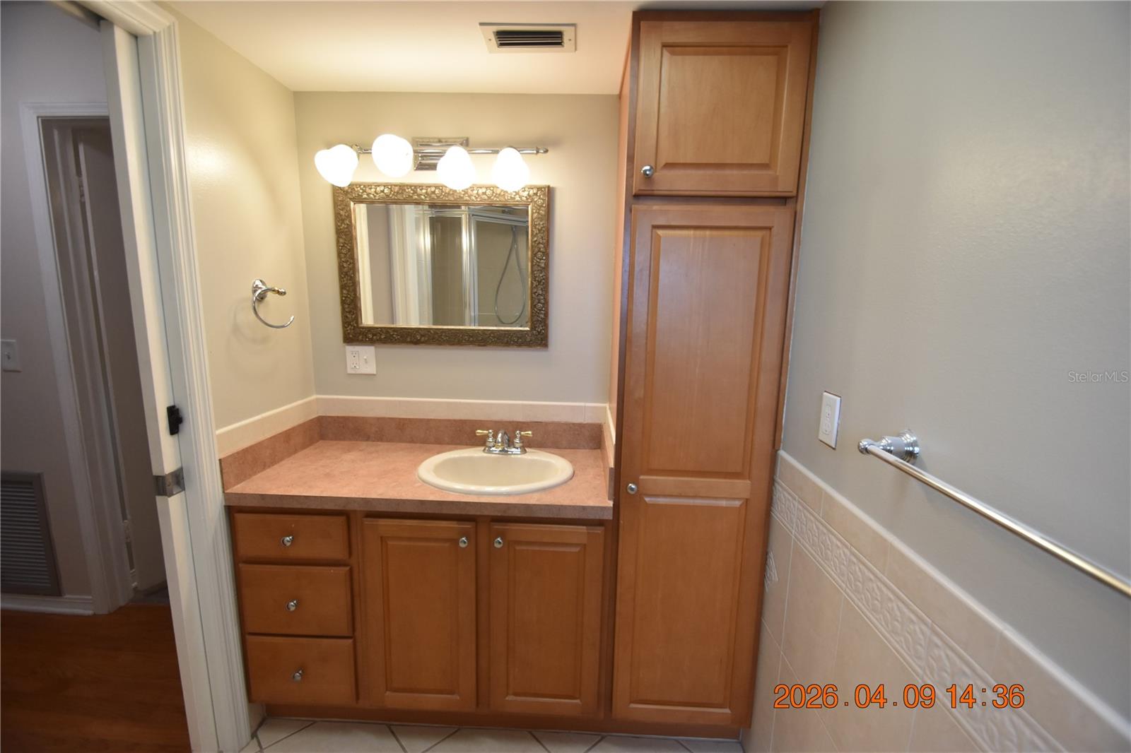 Image 44 of 60 For 8402 Blackstone Court