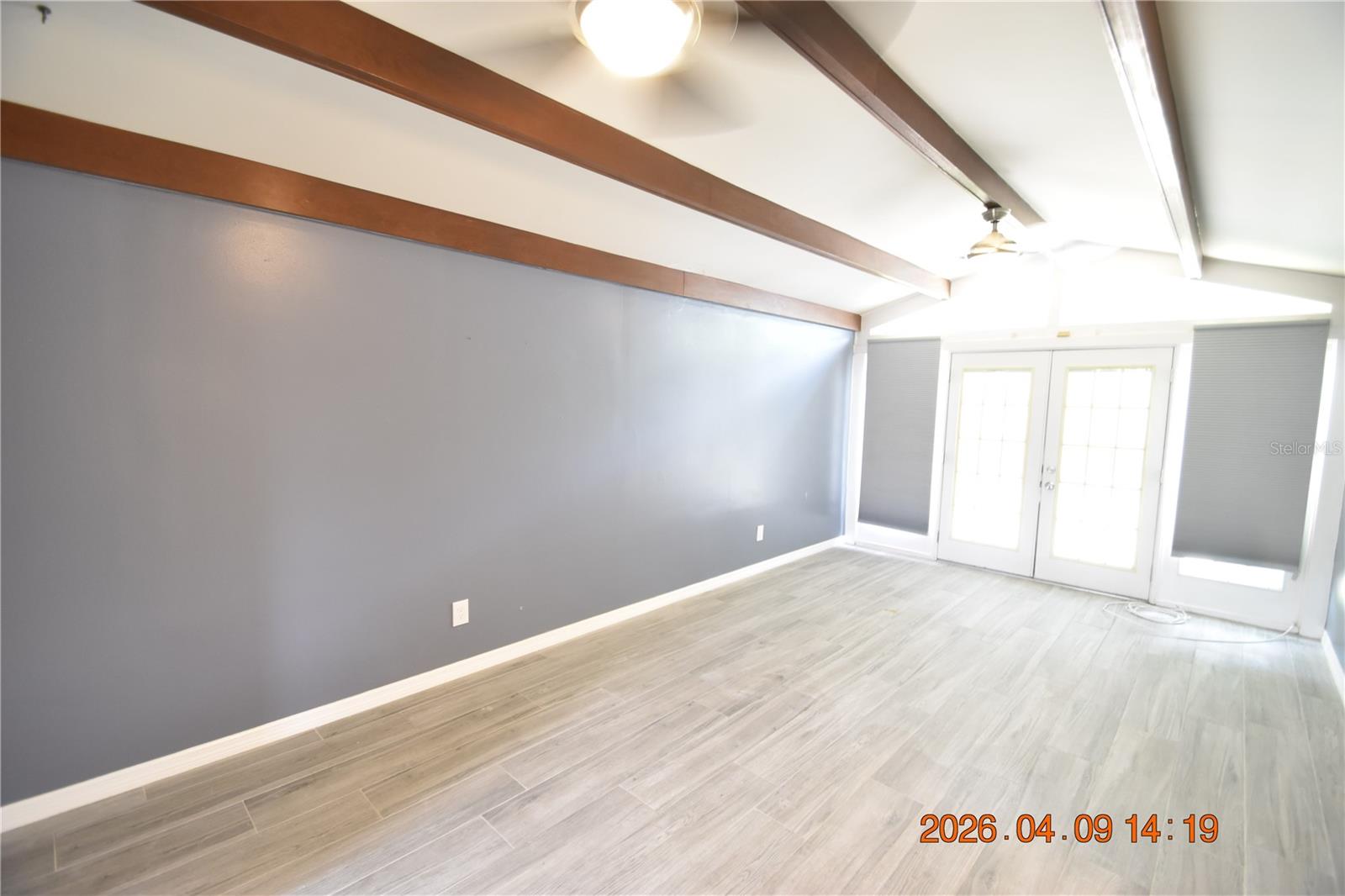 Image 5 of 60 For 8402 Blackstone Court