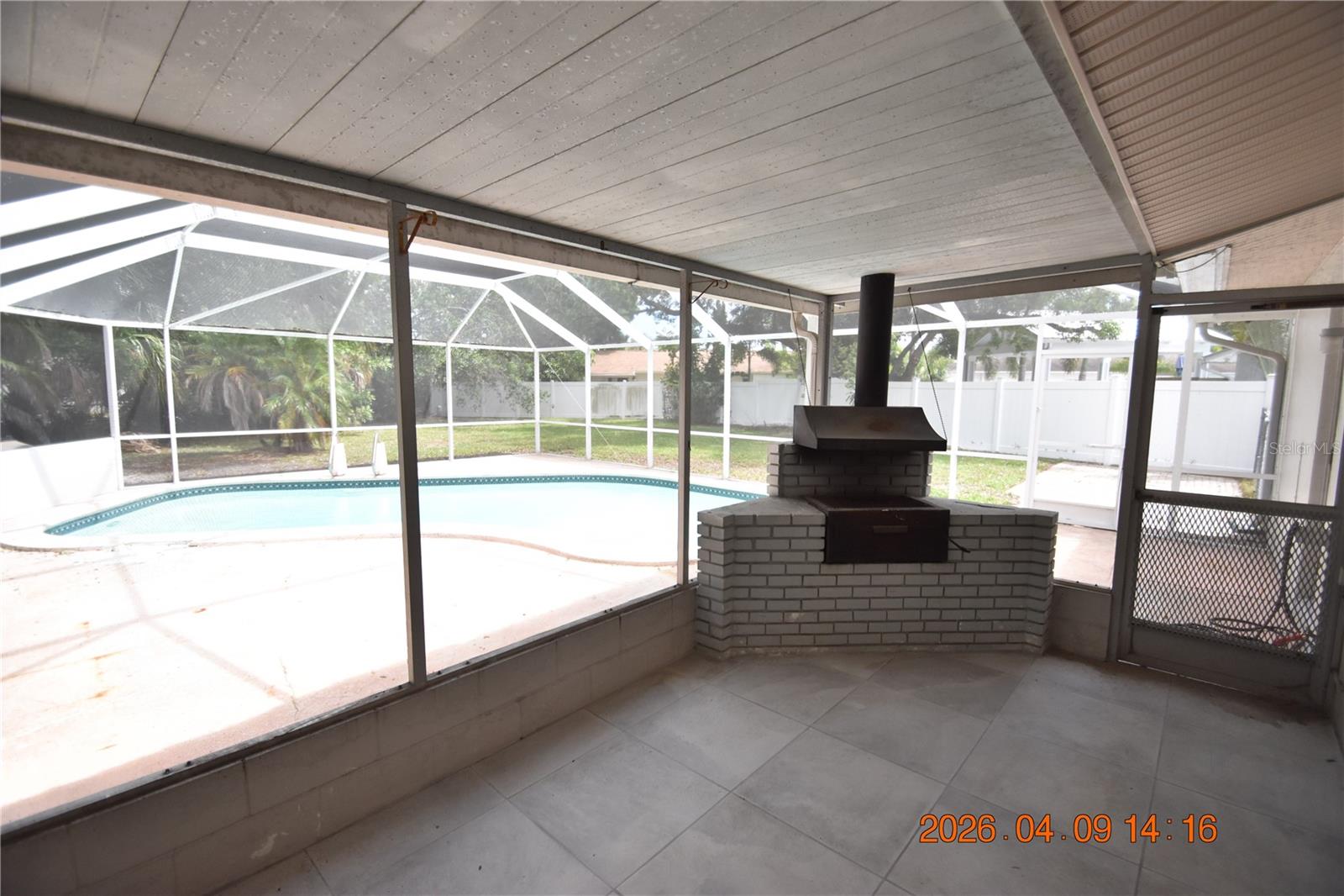 Image 51 of 60 For 8402 Blackstone Court