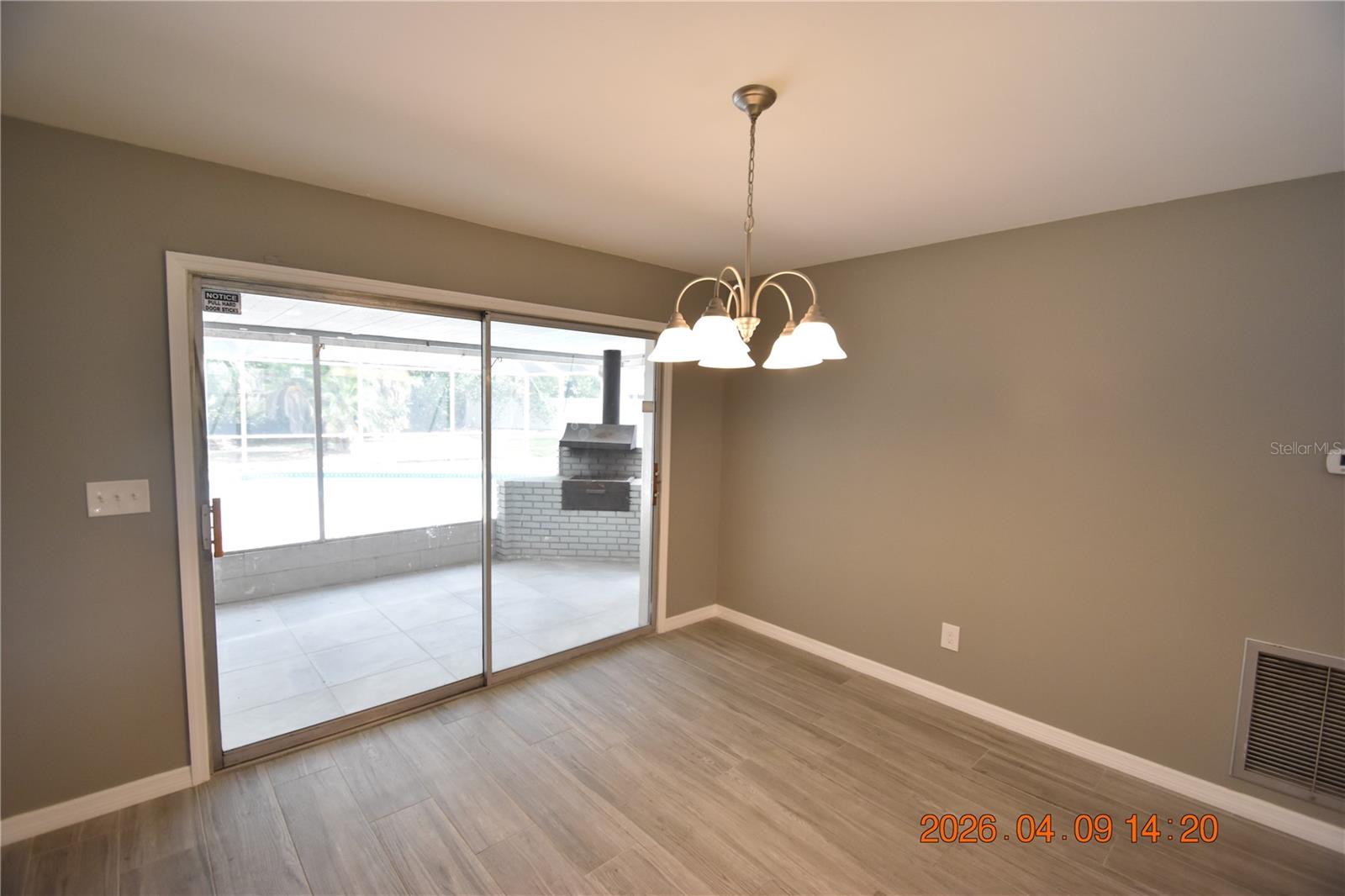 Image 9 of 60 For 8402 Blackstone Court