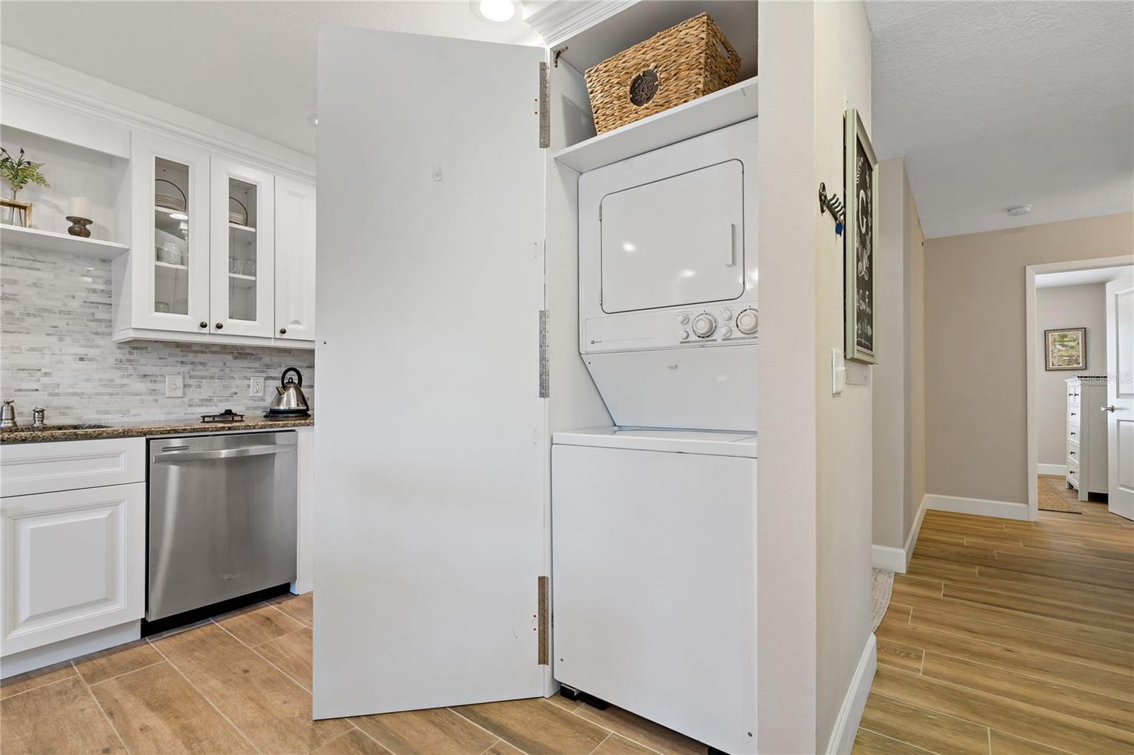 Image 13 of 67 For 340 Moorings Cove Drive 3g