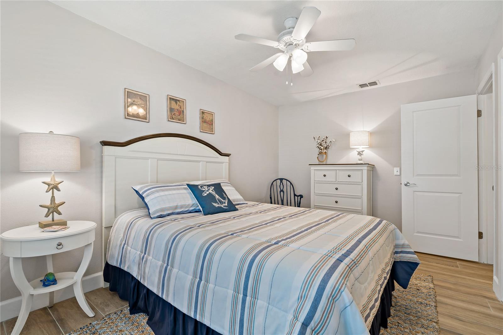 Image 33 of 67 For 340 Moorings Cove Drive 3g