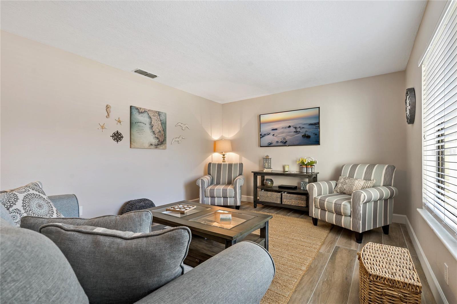 Image 9 of 67 For 340 Moorings Cove Drive 3g