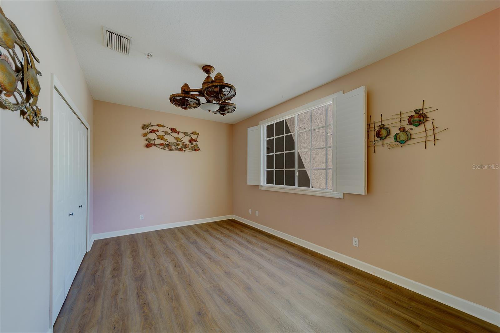 Image 52 of 100 For 138 Brent Circle