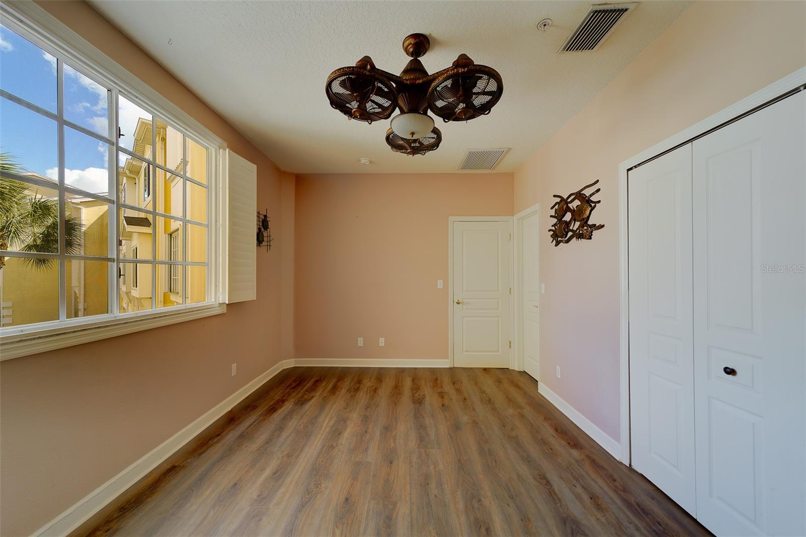 Image 54 of 100 For 138 Brent Circle