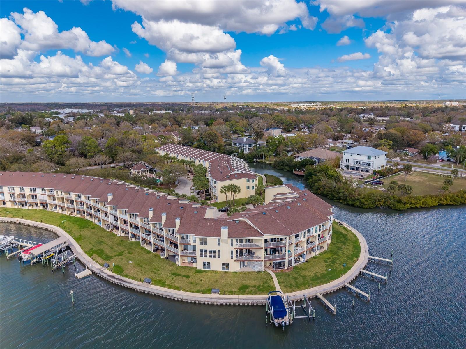 Image 77 of 100 For 138 Brent Circle