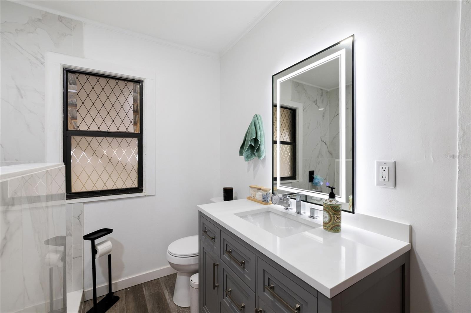 Image 29 of 57 For 504 Calhoun Street