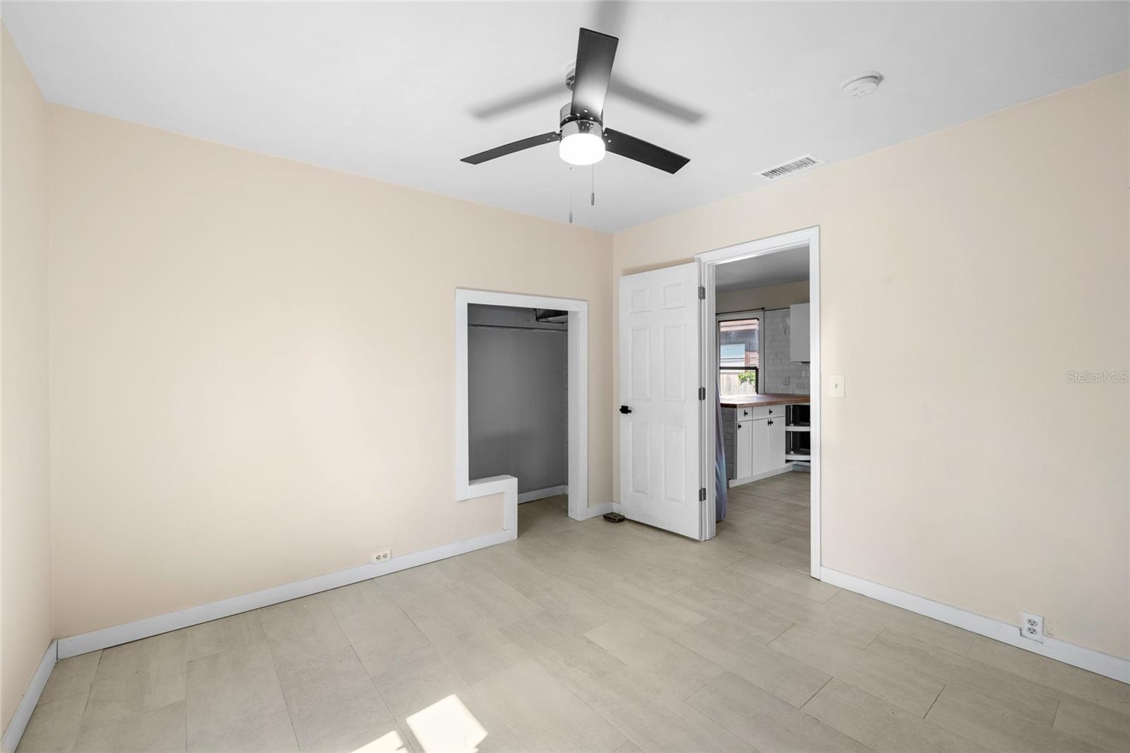 Image 33 of 57 For 504 Calhoun Street