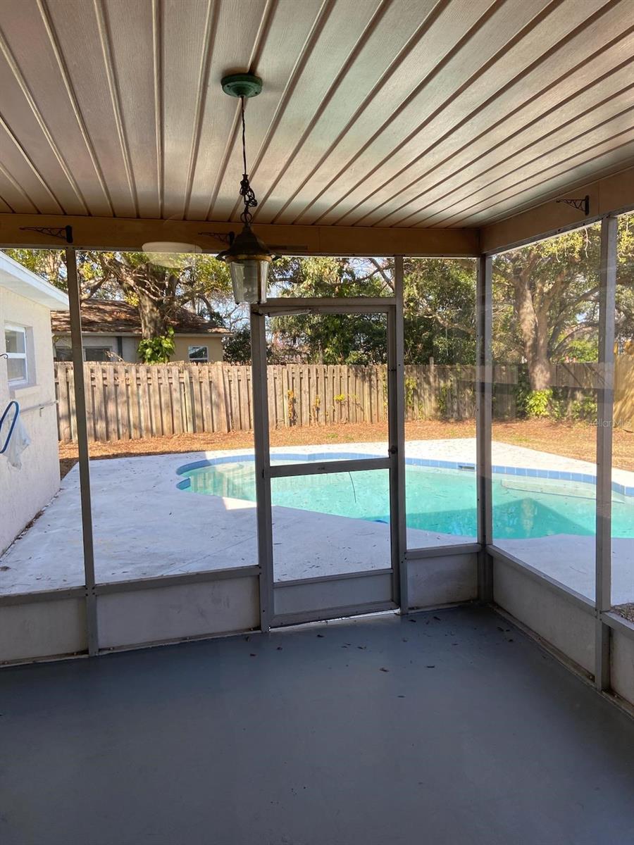 Image 12 of 14 For 6429 Langston Avenue