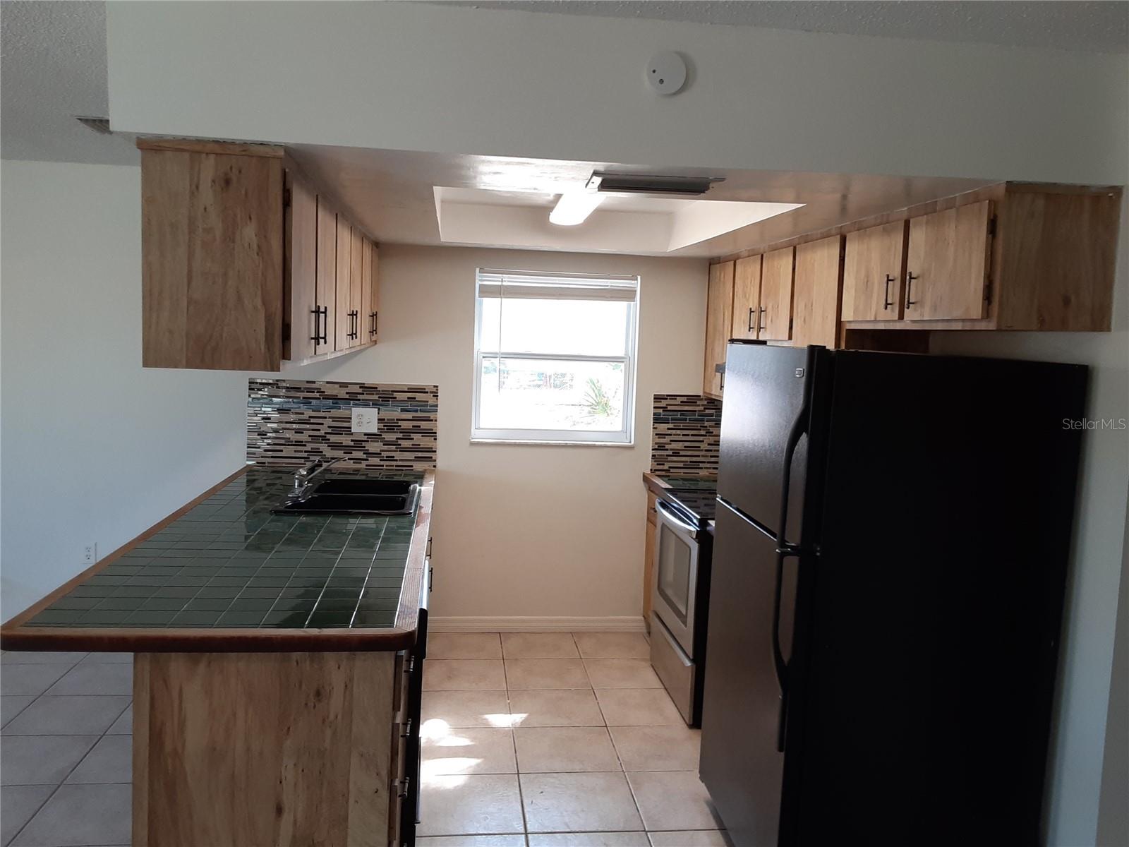 Image 5 of 14 For 6429 Langston Avenue