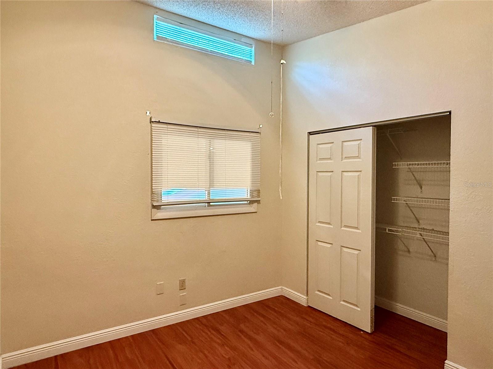 Image 17 of 33 For 6437 93rd Terrace N 5003