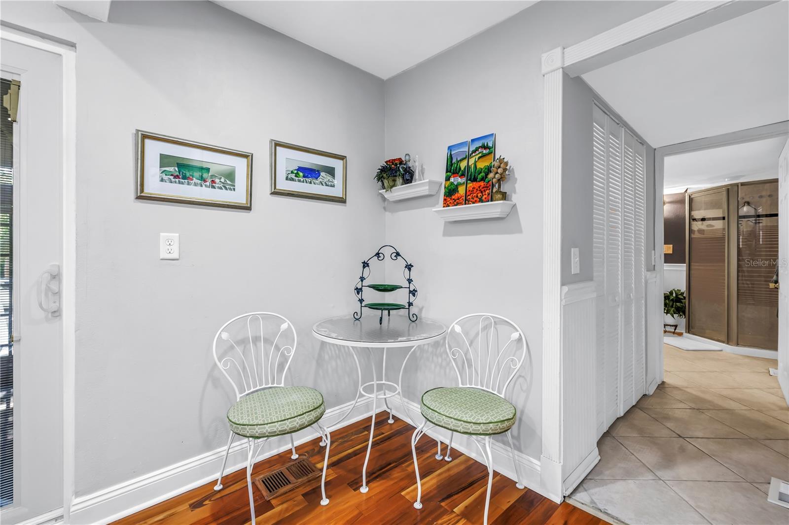 Image 11 of 33 For 6505 Cedar Street Ne