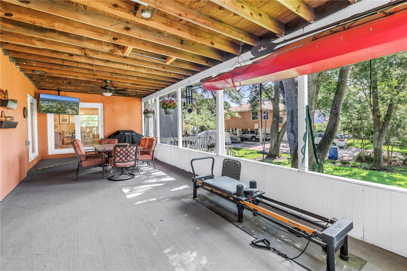 Image 13 of 33 For 6505 Cedar Street Ne