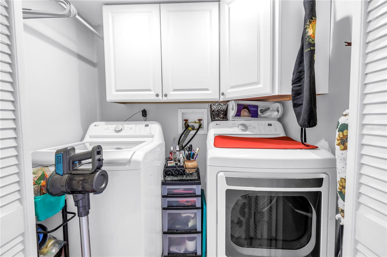 Image 17 of 33 For 6505 Cedar Street Ne