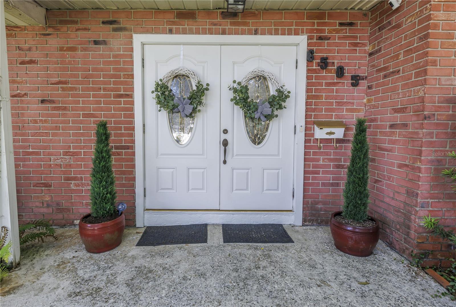 Image 2 of 33 For 6505 Cedar Street Ne