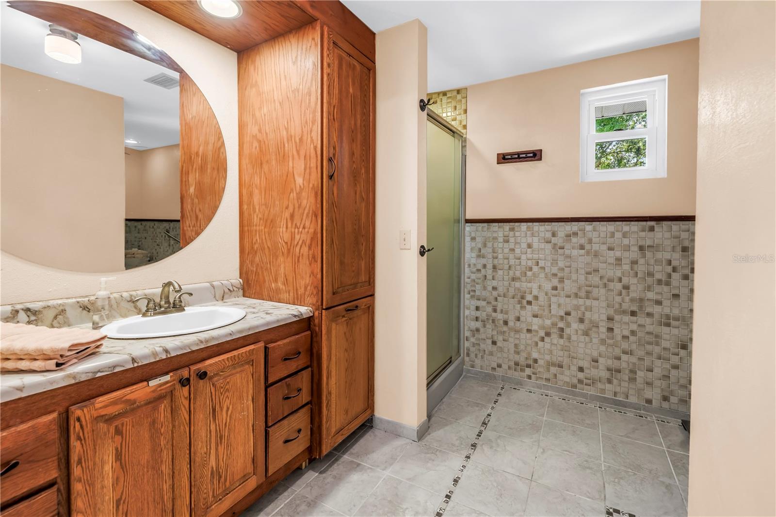 Image 24 of 33 For 6505 Cedar Street Ne