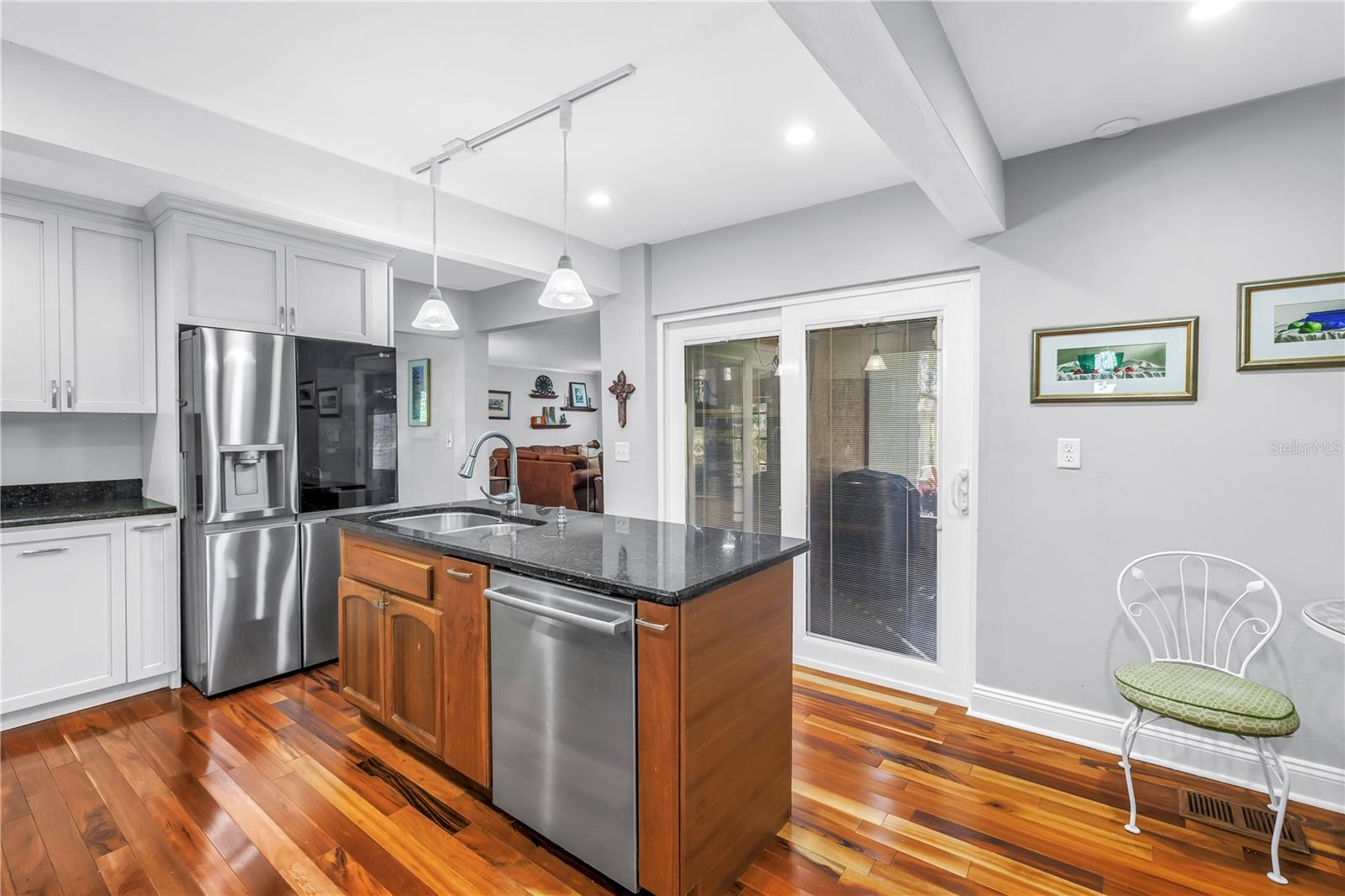 Image 9 of 33 For 6505 Cedar Street Ne