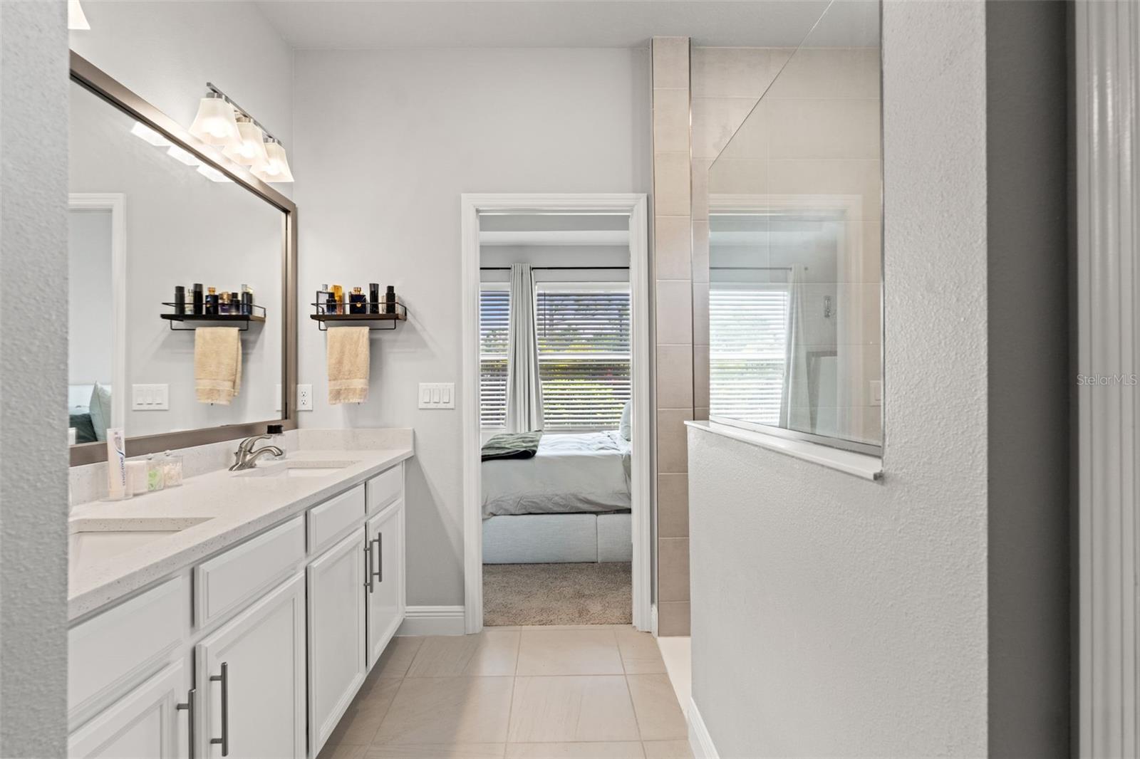 Image 16 of 27 For 5607 Del Coronado