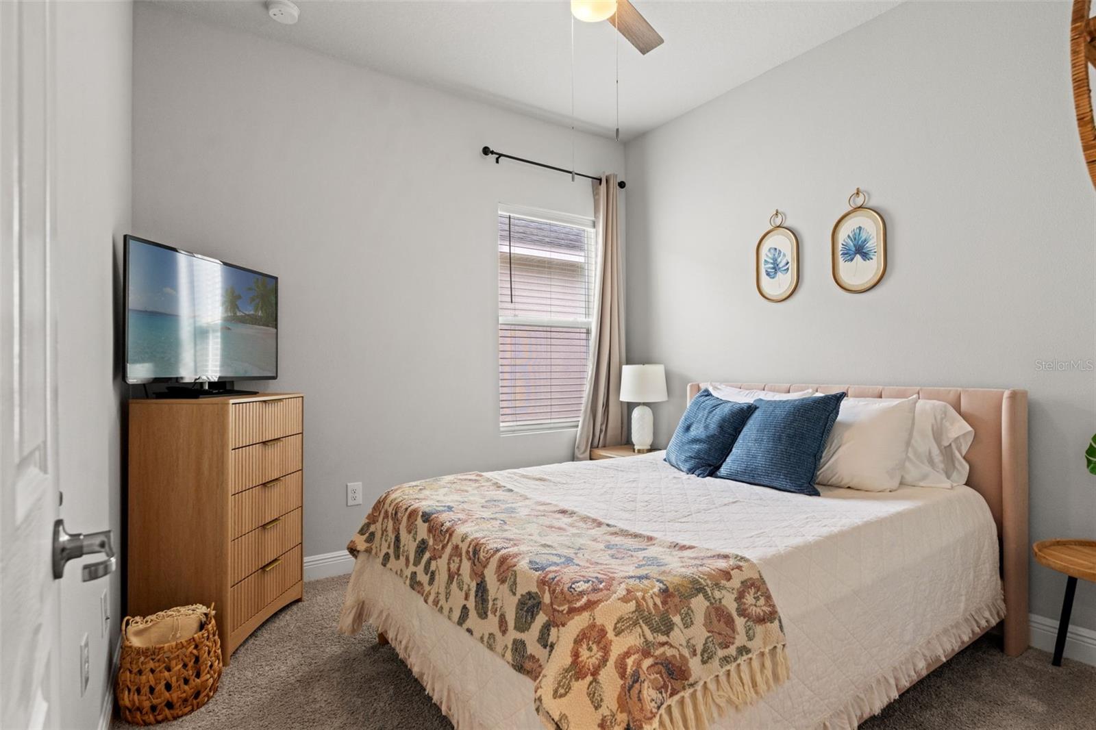 Image 17 of 27 For 5607 Del Coronado