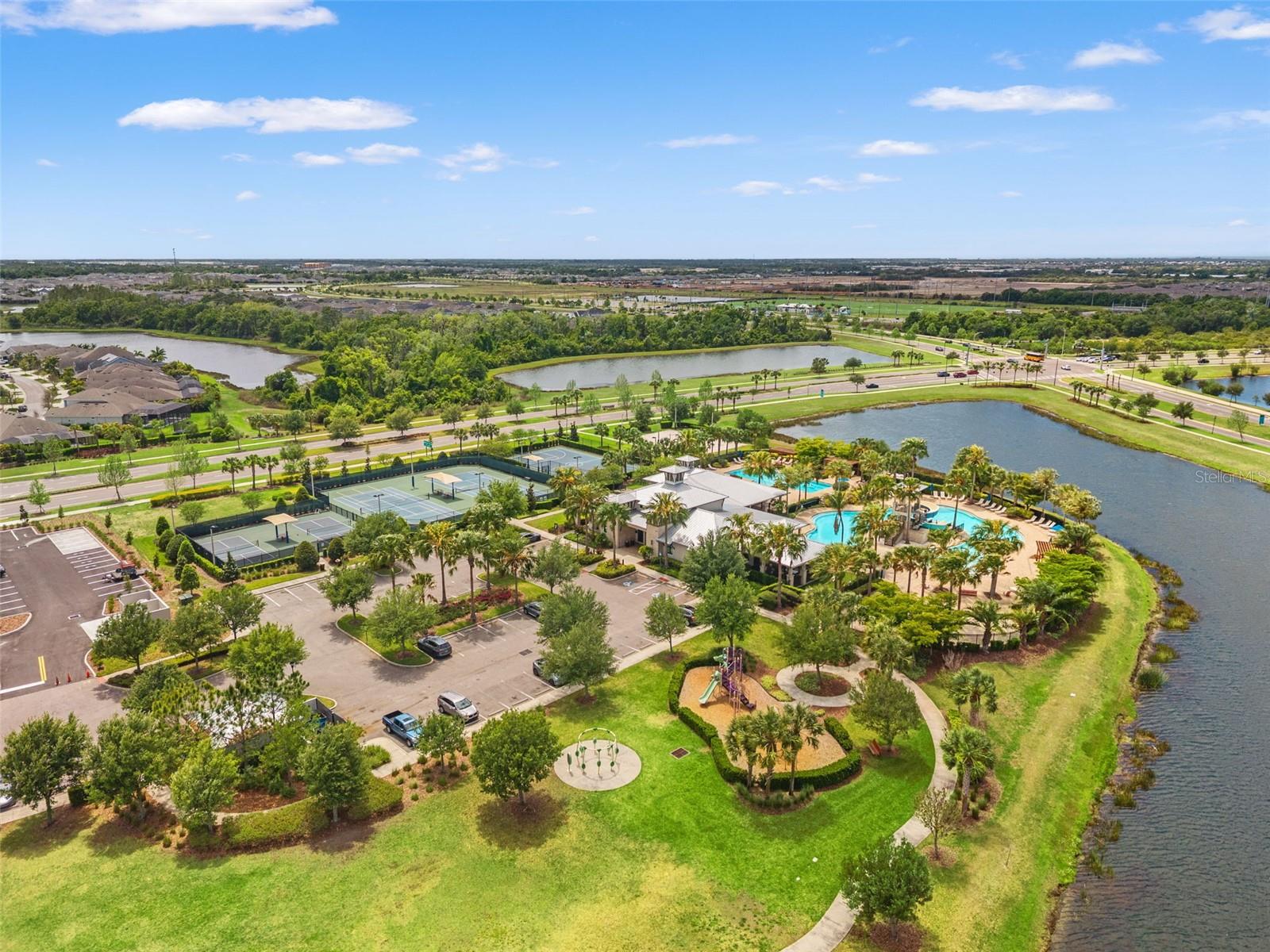 Image 26 of 27 For 5607 Del Coronado