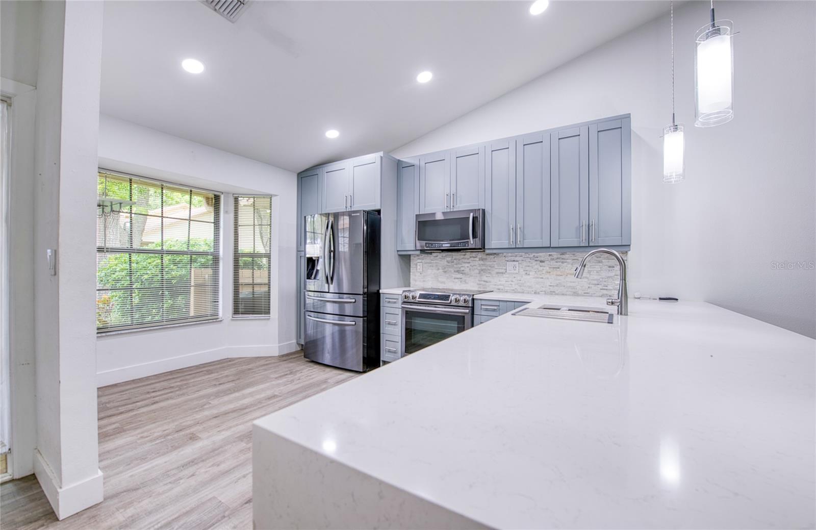 Image 8 of 34 For 2617 Bentley Dr