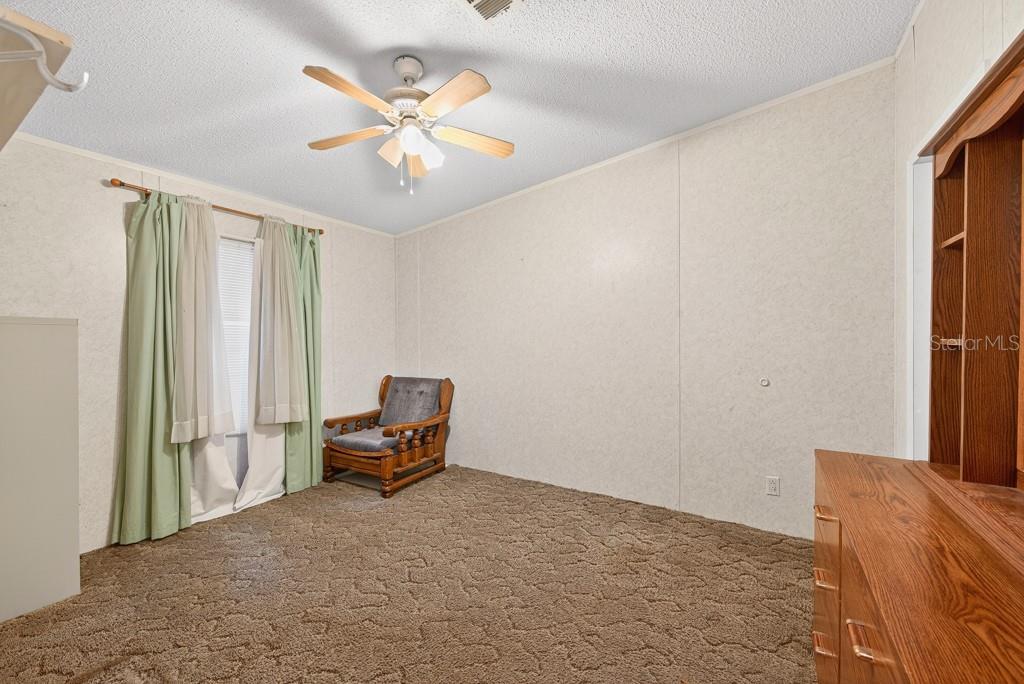 Image 17 of 47 For 11809 Dunwoodie Manor Drive