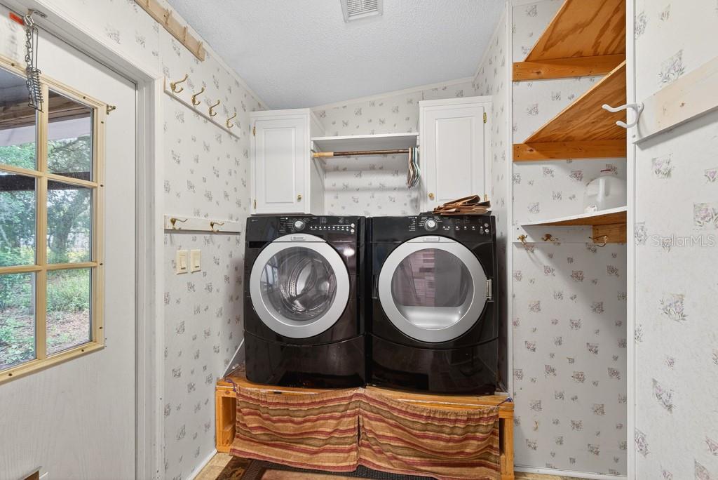 Image 22 of 47 For 11809 Dunwoodie Manor Drive