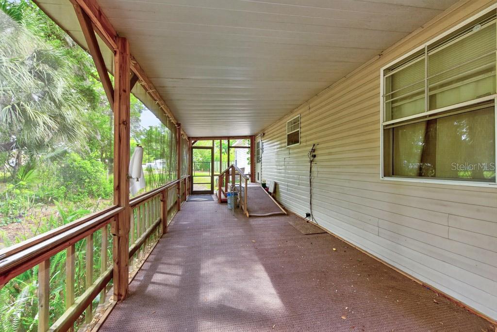 Image 24 of 47 For 11809 Dunwoodie Manor Drive