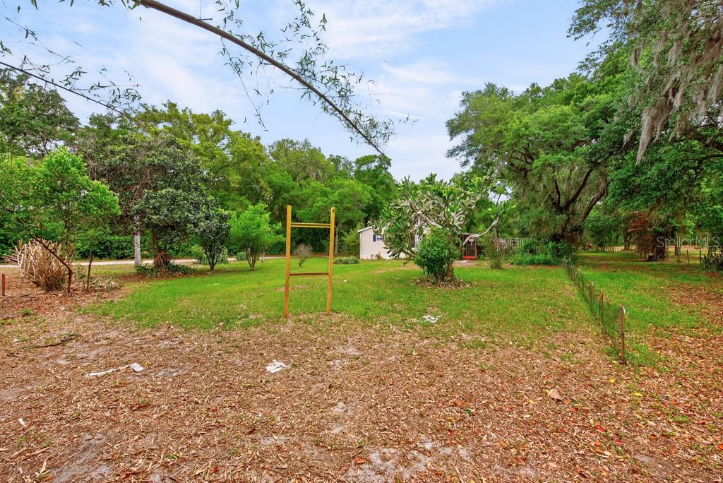 Image 28 of 47 For 11809 Dunwoodie Manor Drive