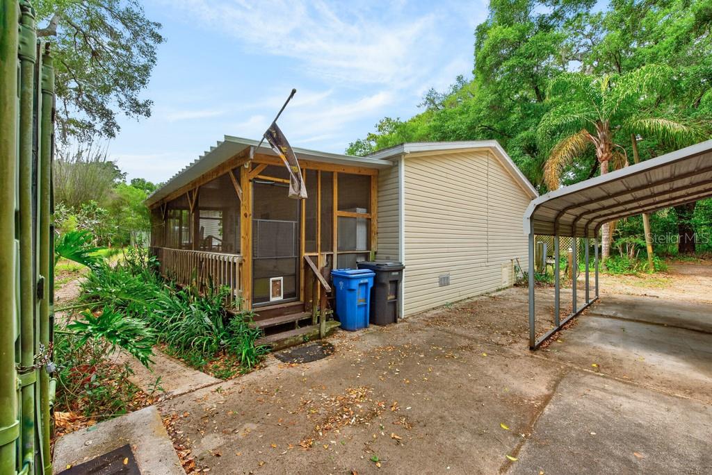 Image 36 of 47 For 11809 Dunwoodie Manor Drive