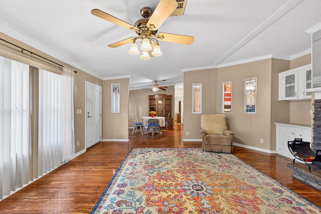 Image 5 of 47 For 11809 Dunwoodie Manor Drive