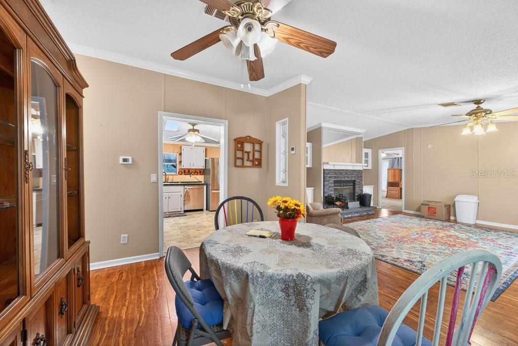 Image 7 of 47 For 11809 Dunwoodie Manor Drive