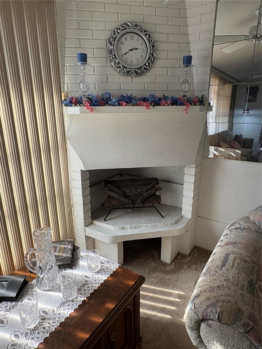 Image 26 of 72 For 1705 Jefferson Avenue