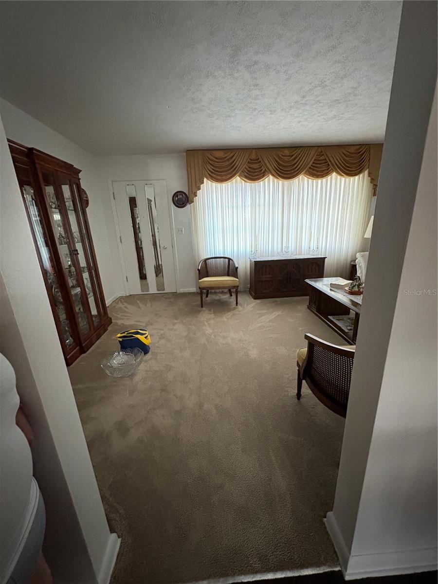 Image 34 of 72 For 1705 Jefferson Avenue