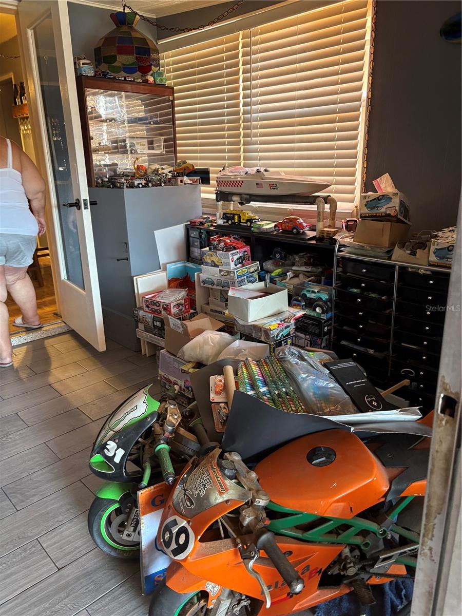 Image 51 of 72 For 1705 Jefferson Avenue