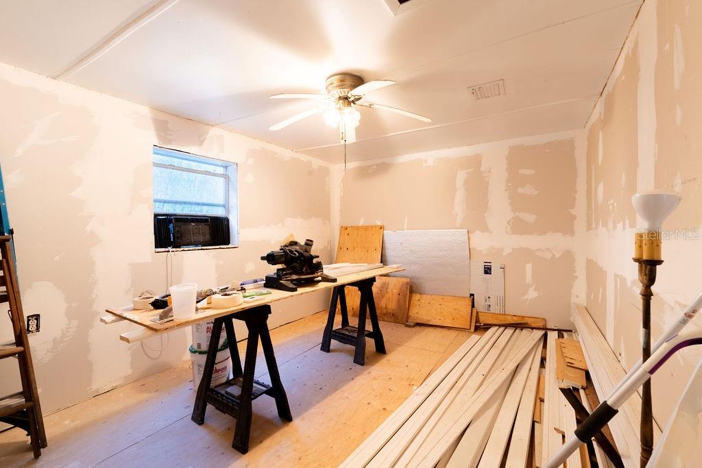 Image 11 of 22 For 16440 Arbor Ridge Drive