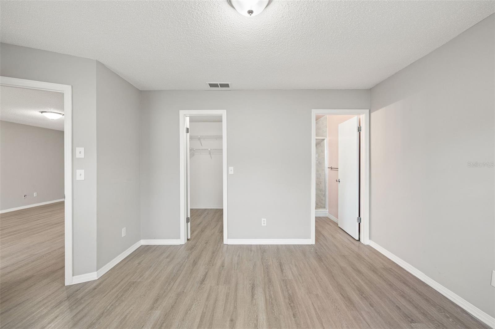 Image 14 of 41 For 2115 Halcyon Drive