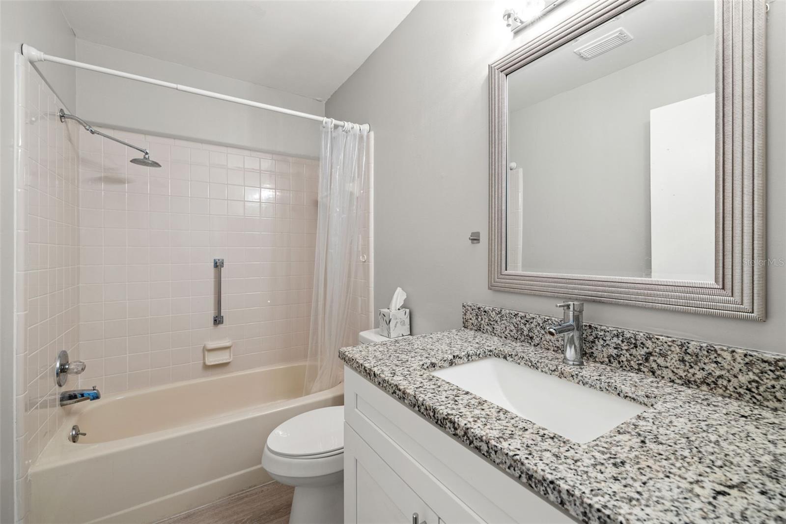 Image 8 of 41 For 2115 Halcyon Drive