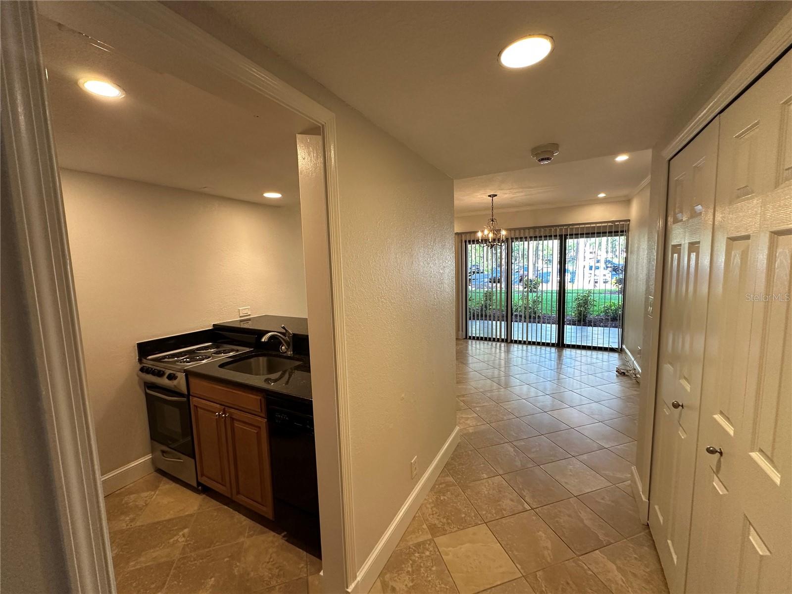 Image 2 of 19 For 36750 Us Highway 19 N 3-115