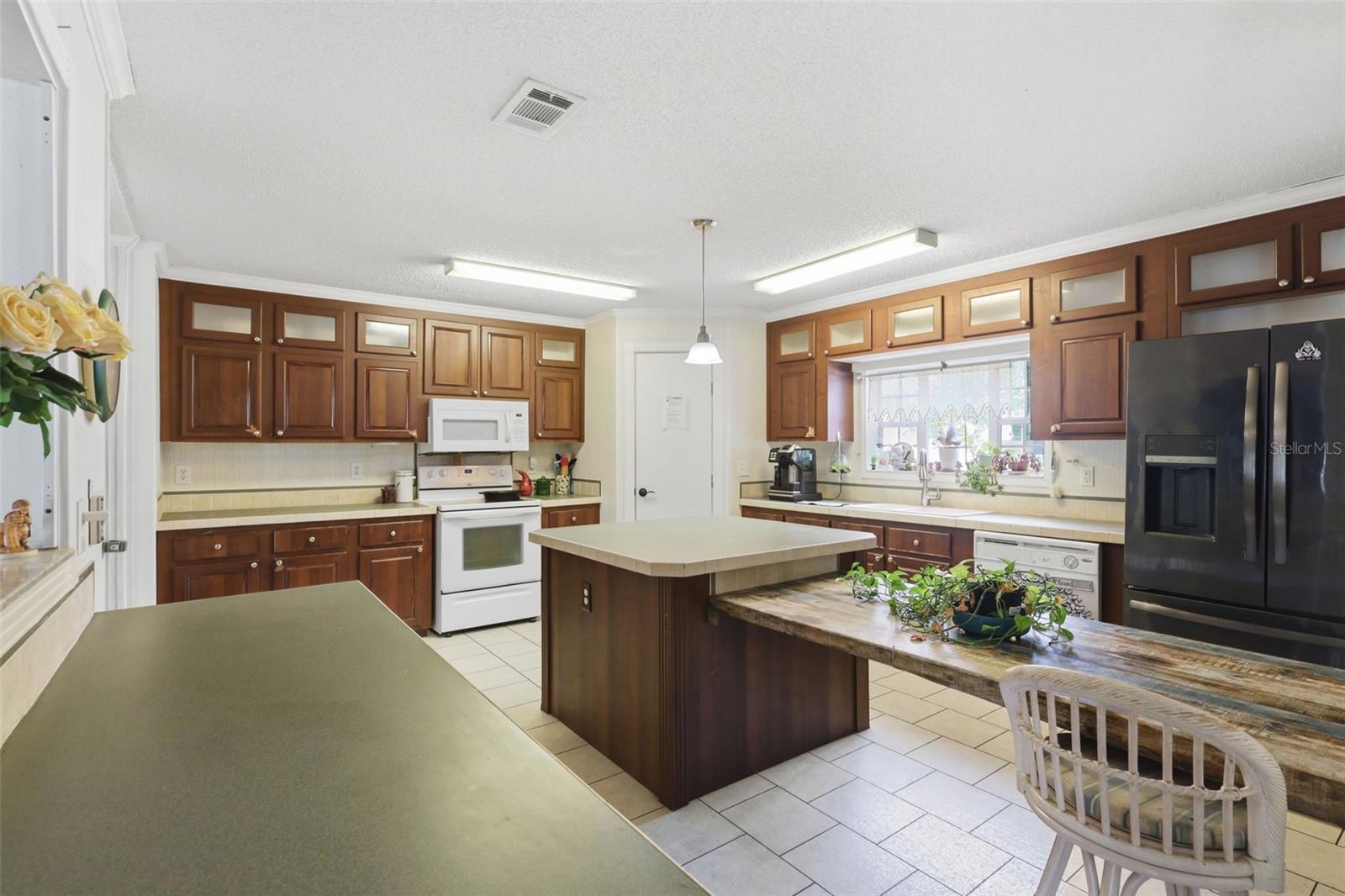 Image 8 of 38 For 8798 66th Avenue