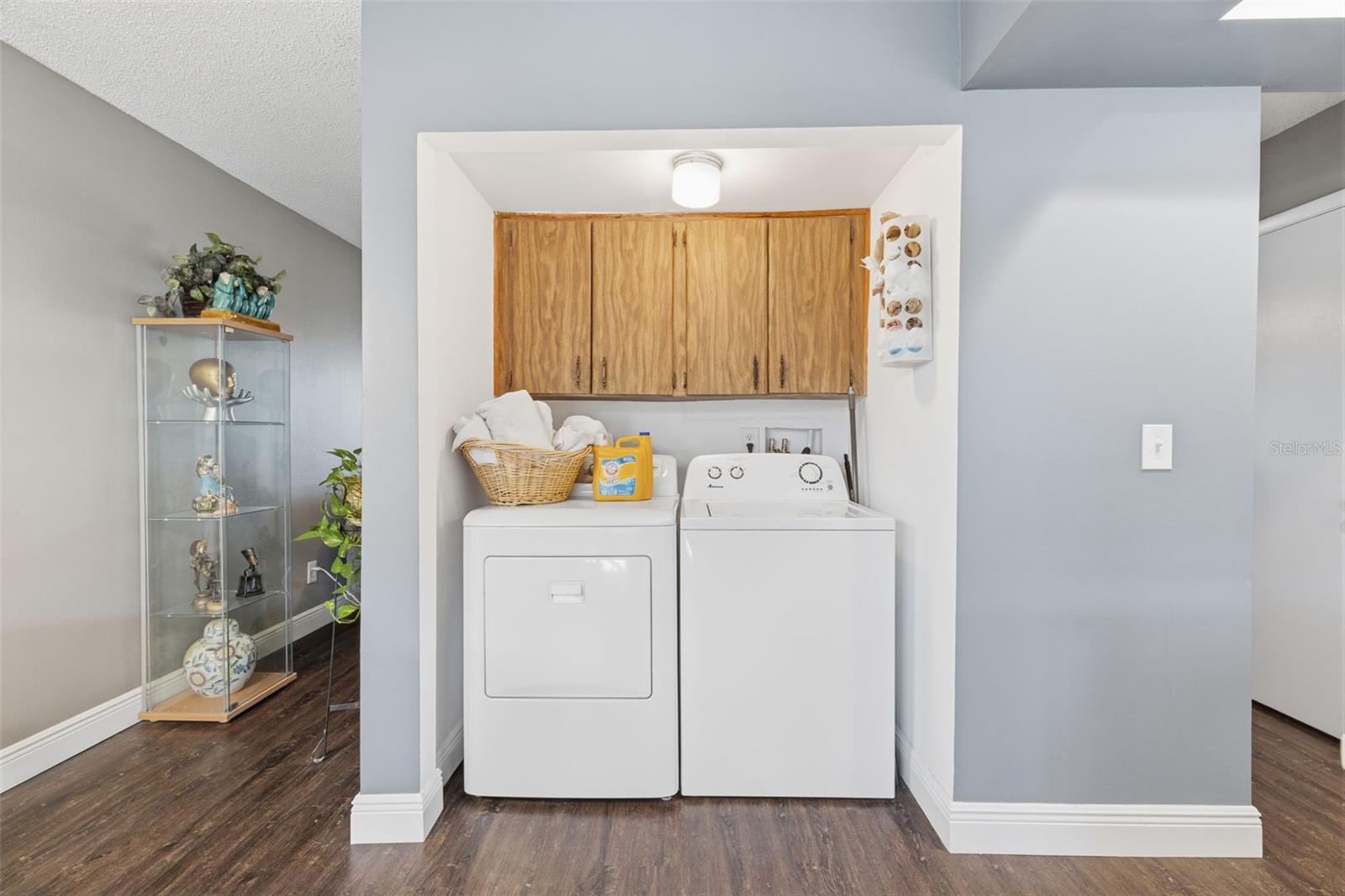 Image 12 of 34 For 7103 Coronado Court